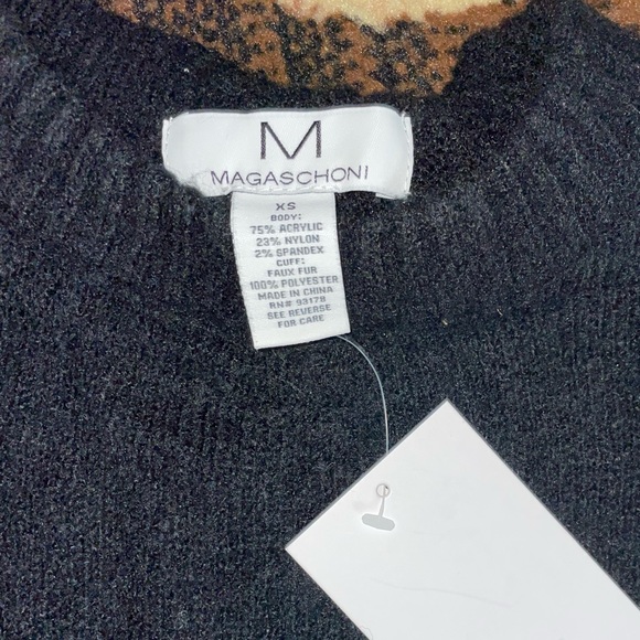 Magaschoni faux fur sleeve sweater size xs - Picture 6 of 7